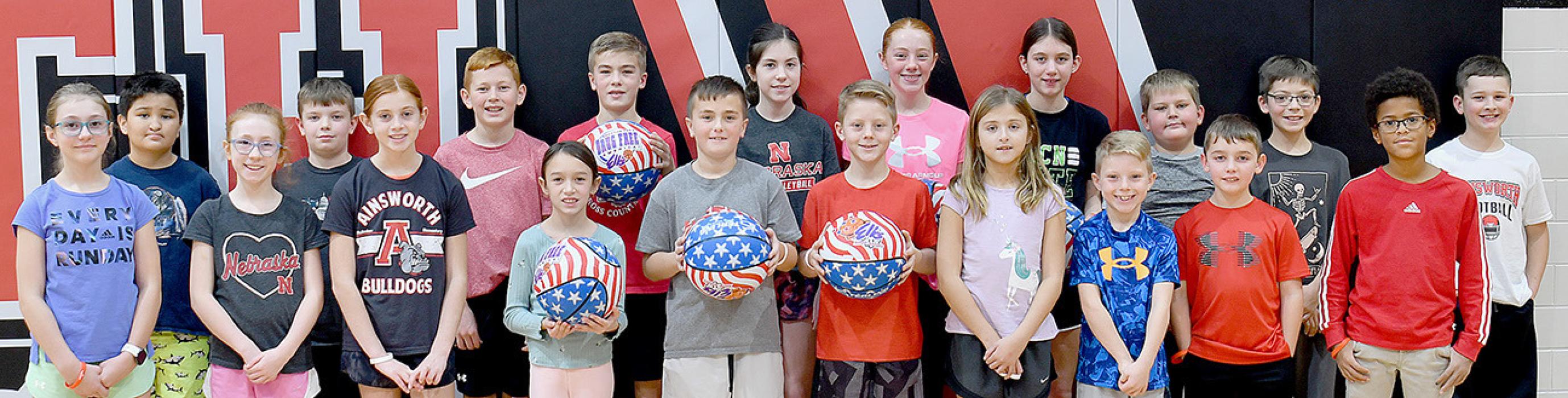 Area Youth Participate in Elks Hoop Shoot