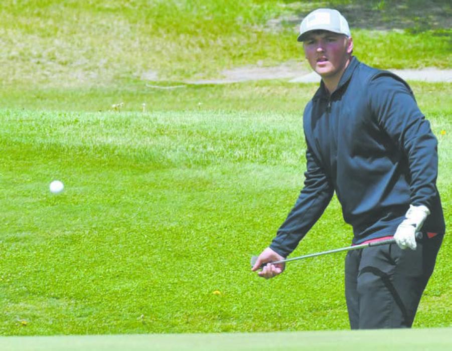 Sophomore Carson Koch shot a 97 at the D-3 District Meet, placing 24th.