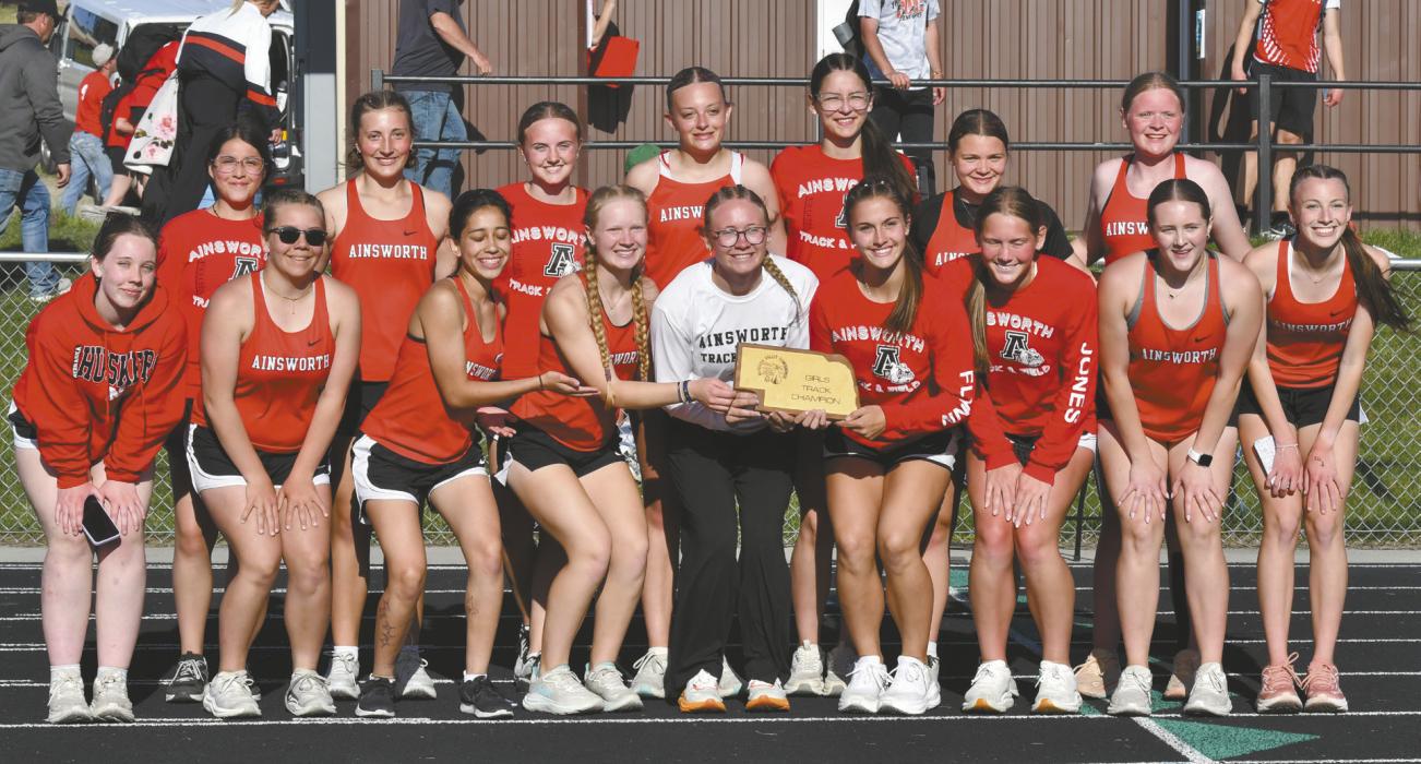 Lady Dawgs Win Conference Title in Inaugural Niobrara Valley Conference Track Meet