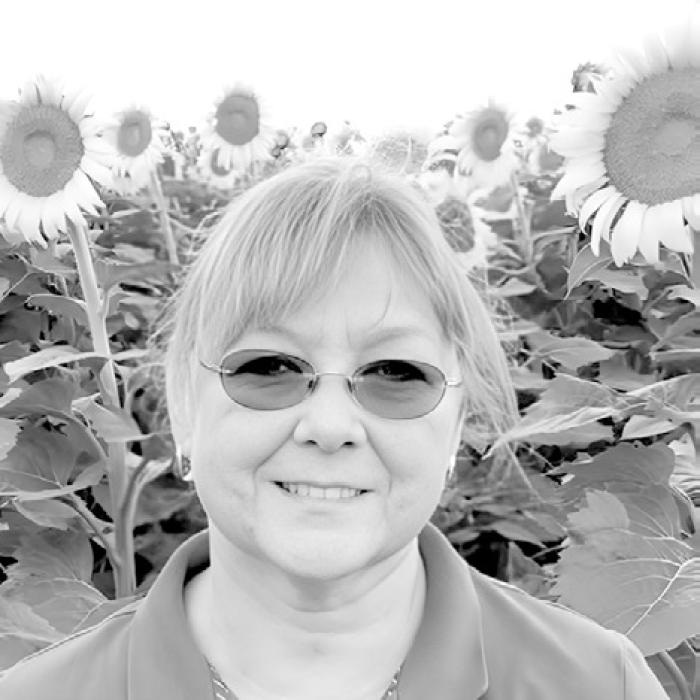 Londa K. Paul, 59