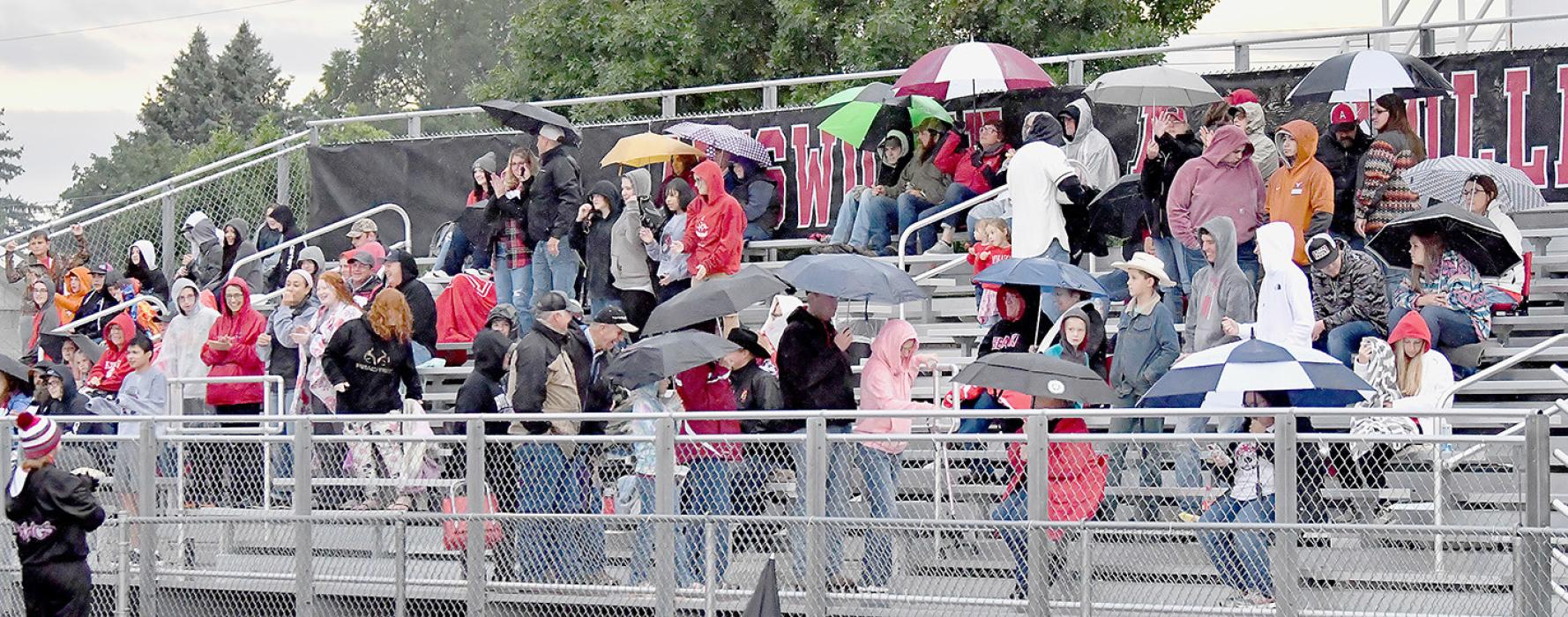 NEAinsworth Bulldogs Defeat Burwell Longhorns