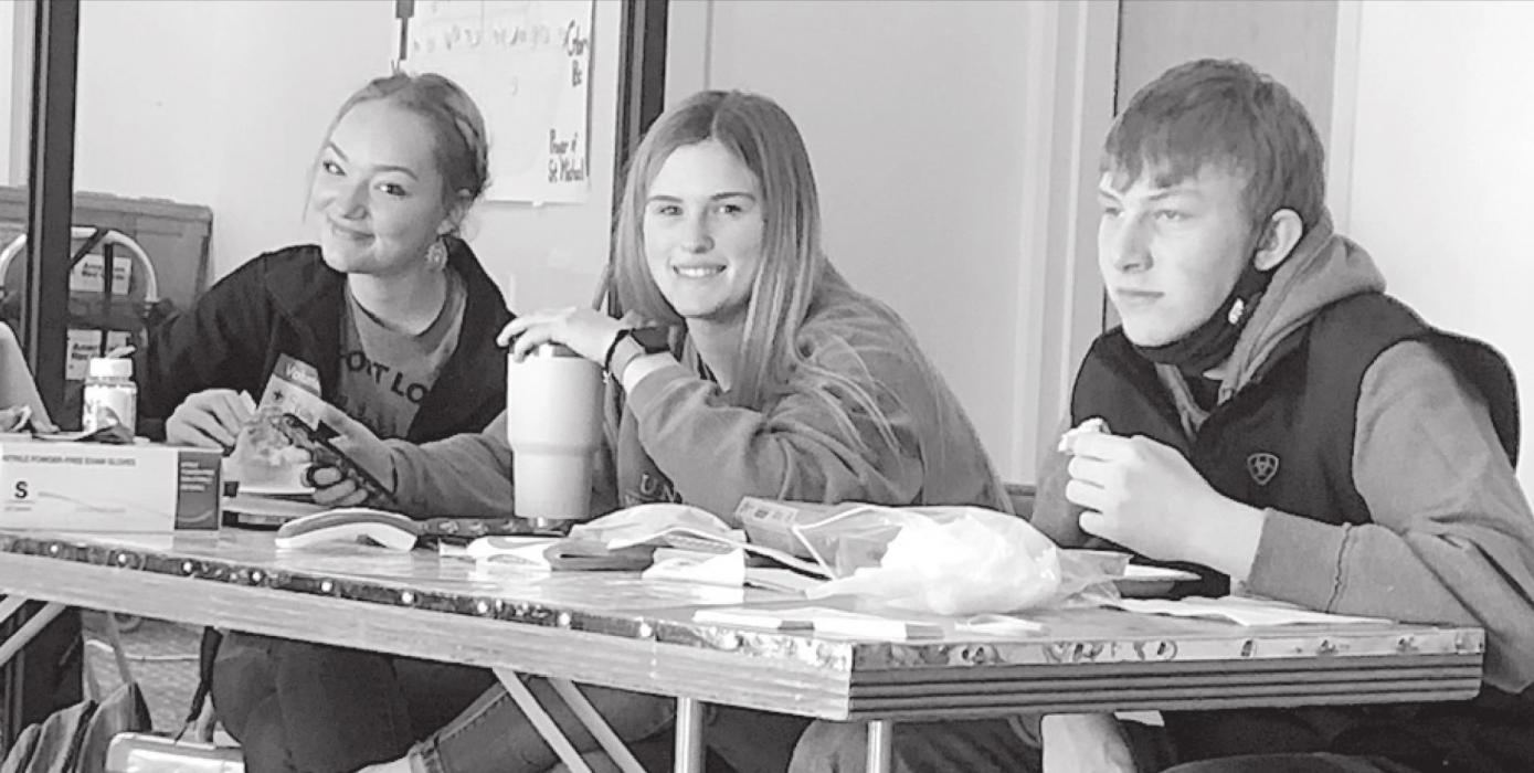Ainsworth FFA Chapter Gives Back By Helping at Community Events