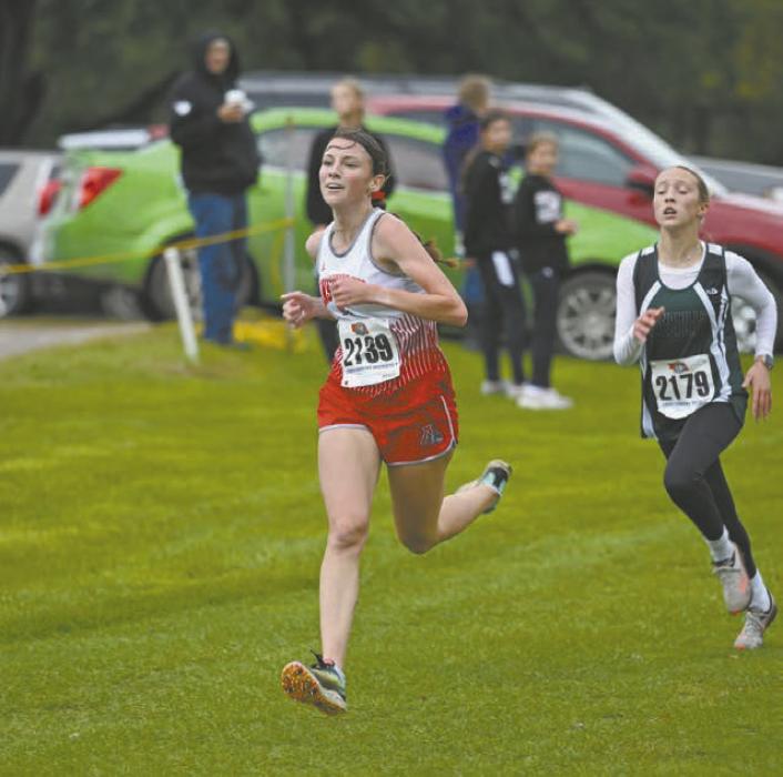 Reagan Moody finished as district runner-up, finishing the course in a time of 20:18.