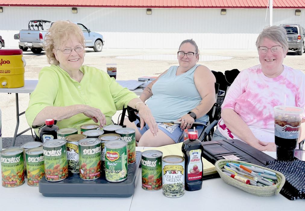 Can-Care-A-Van Loads Up 2045 Pounds of Food for the Local Pantry