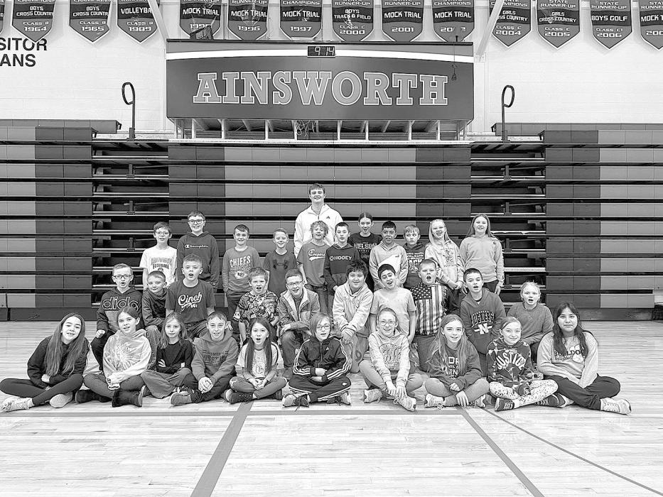 Climbing the Ladder of Life: Carter Nelson Visits Ainsworth Elementary