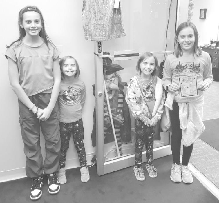 The Buckles troupe of Monroe, Jade, Anniston, and Sutton won the Hocus Pocus Scavenger Hunt.